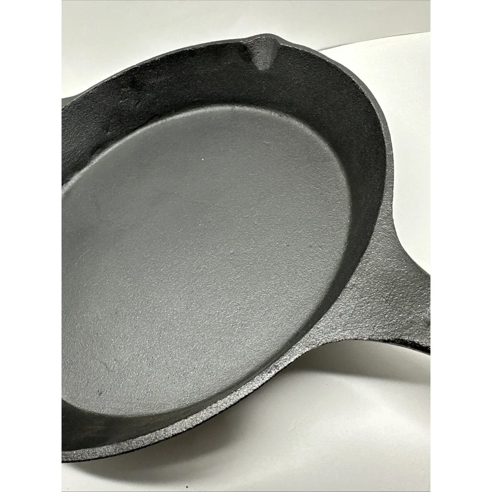 Tomlinson Cast Iron 12